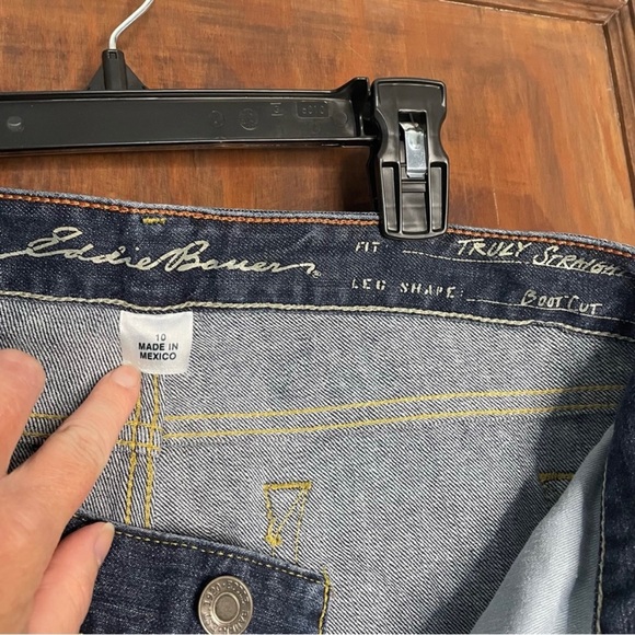 Eddie Bauer Women’s Blue Stretch Denim Mid Rise Bootcut Jeans Size 10 - Picture 6 of 11